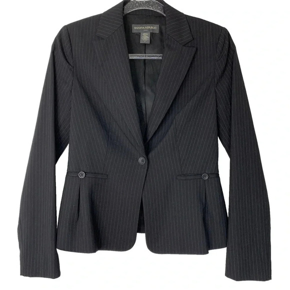 Banana Republic Women’s Wool Blend Black/Gray Pinstripe Peplum Blazer EUC Size 4 - Picture 1 of 8